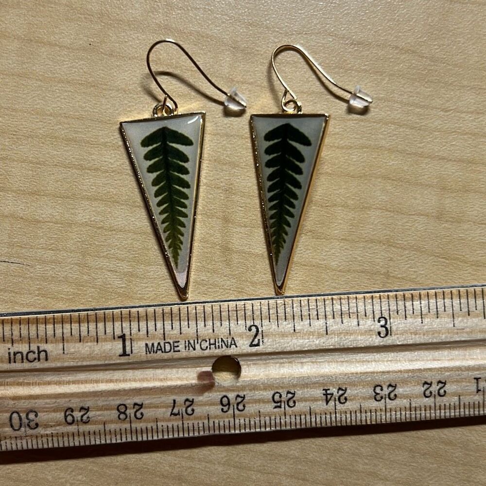 Leaf earrings 